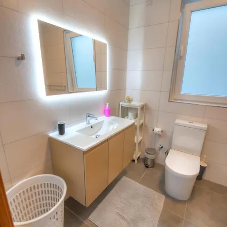 The Willows Nr. 3 شقة *