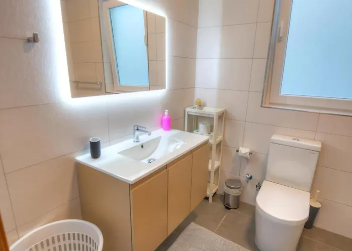 The Willows Nr. 3 아파트 *